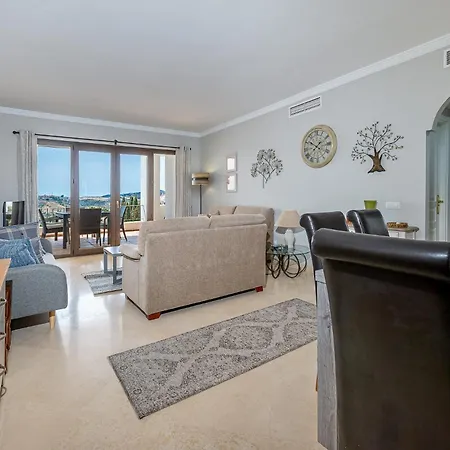 Beautiful Two-bed Mijas Golf *