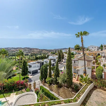 Beautiful Two-bed Mijas Golf *