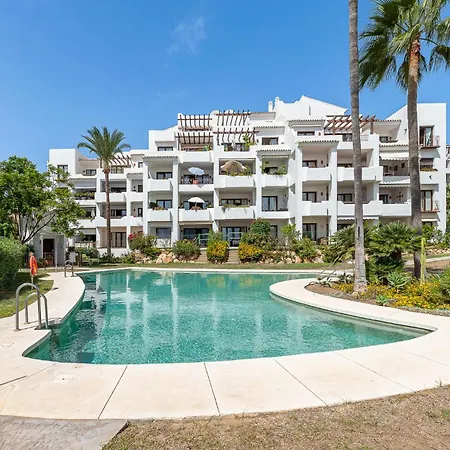 Beautiful Two-bed Mijas Golf Apartment Humera