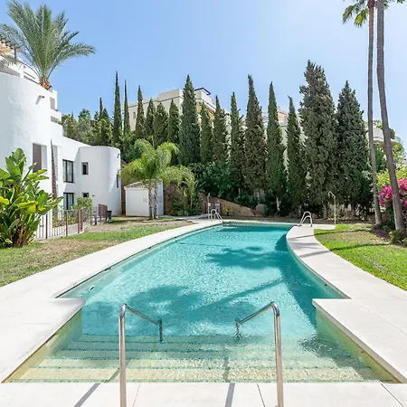 Beautiful Two-bed Mijas Golf Apartment